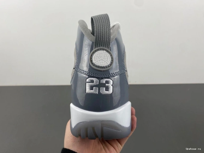 Grey  (2025)  9  Retro Jordan  HV4794-011 Cool 0716